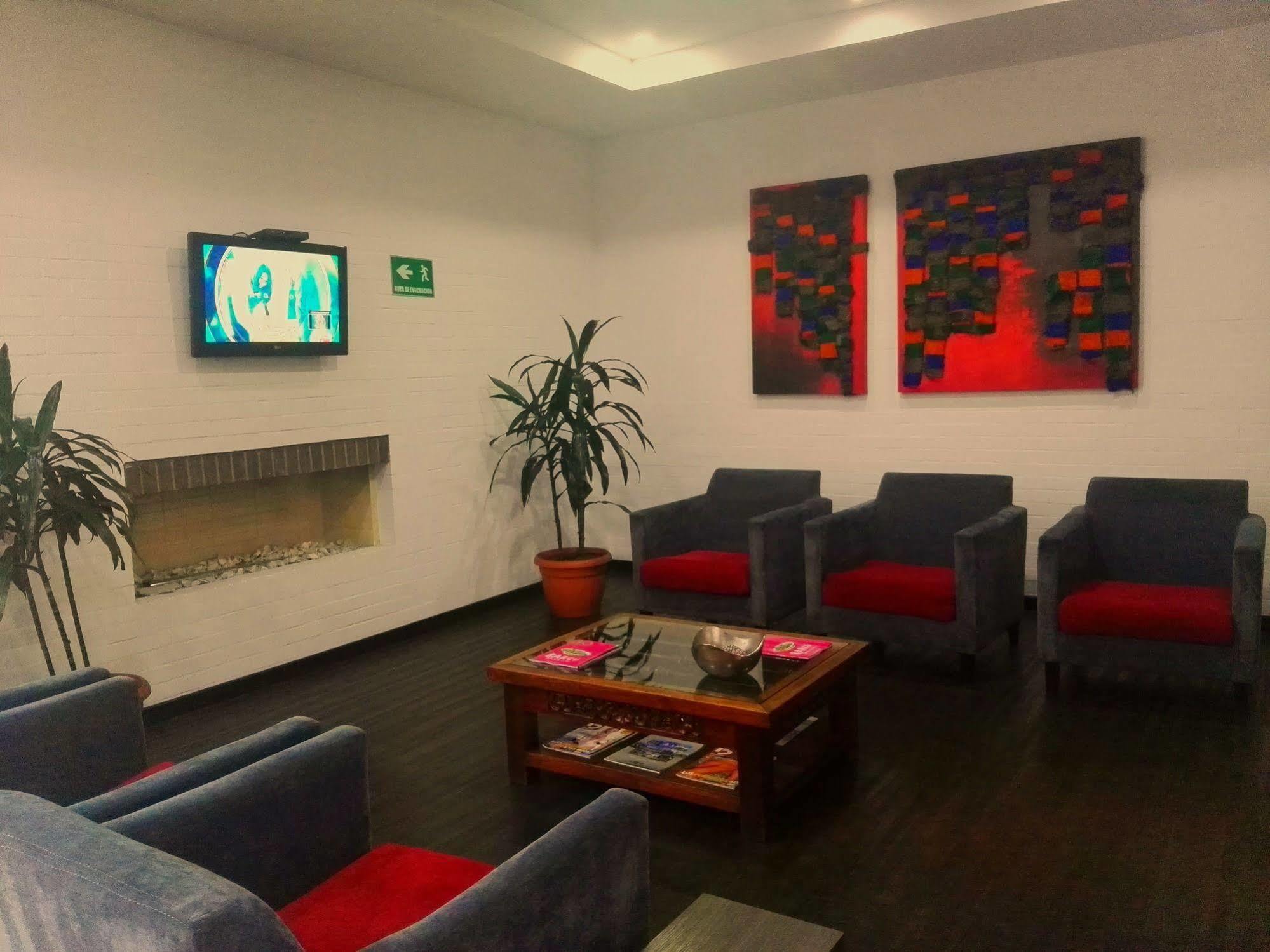 Best Western Calleja Suites Bogota Exterior photo
