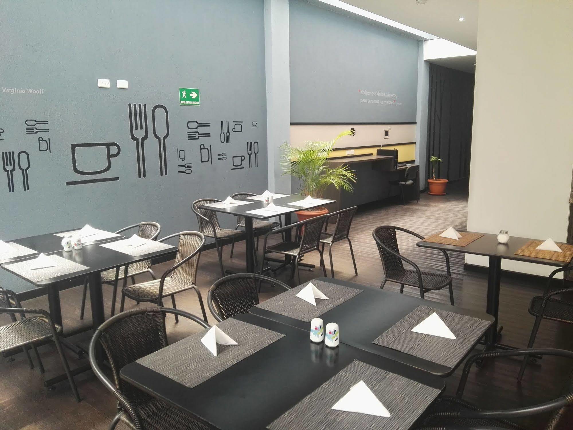 Best Western Calleja Suites Bogota Exterior photo