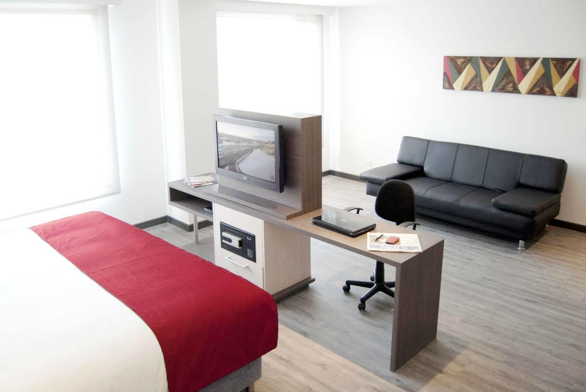 Best Western Calleja Suites Bogota Exterior photo